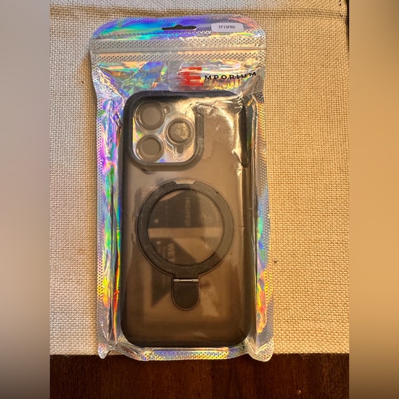 NWT iPhone 15 Pro Case with Magnetic Invisible Ring Stand Camera Lens Protection - Picture 6 of 7
